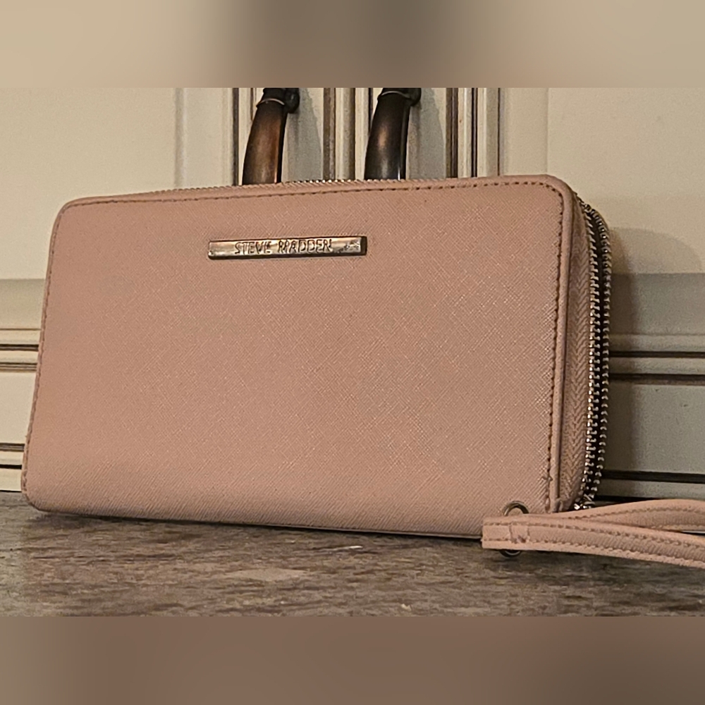 Steve Madden Pink Wallet